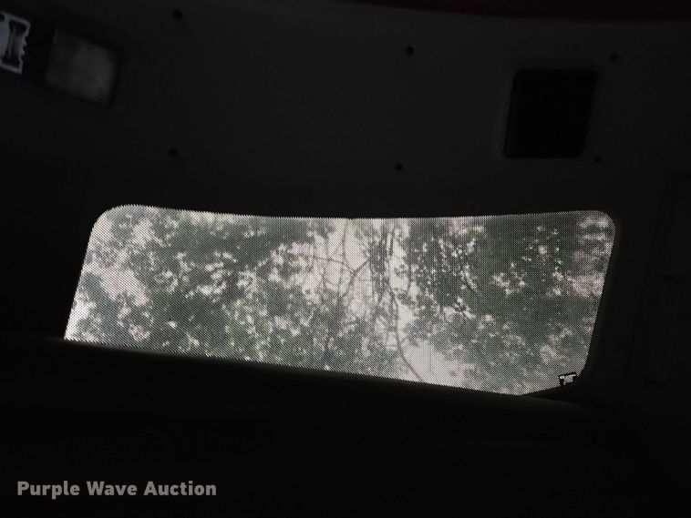 image for item EN3868 Kenworth sleeper cab