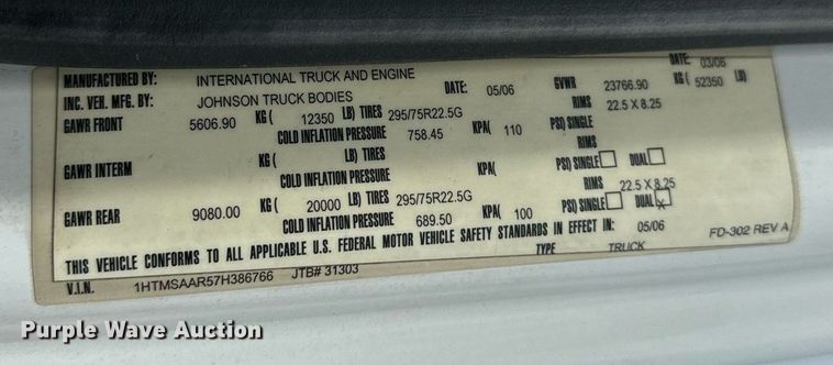 image for item EN4521 2007 International 4400 truck cab and chassis