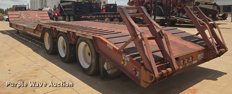 image for item EN8109 2003 Atoka 20-DDE-50-3 double drop deck equipment trailer
