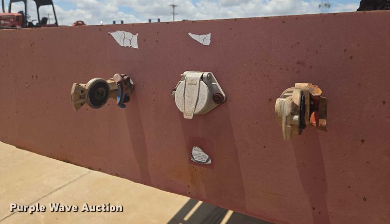 image for item EN8109 2003 Atoka 20-DDE-50-3 double drop deck equipment trailer