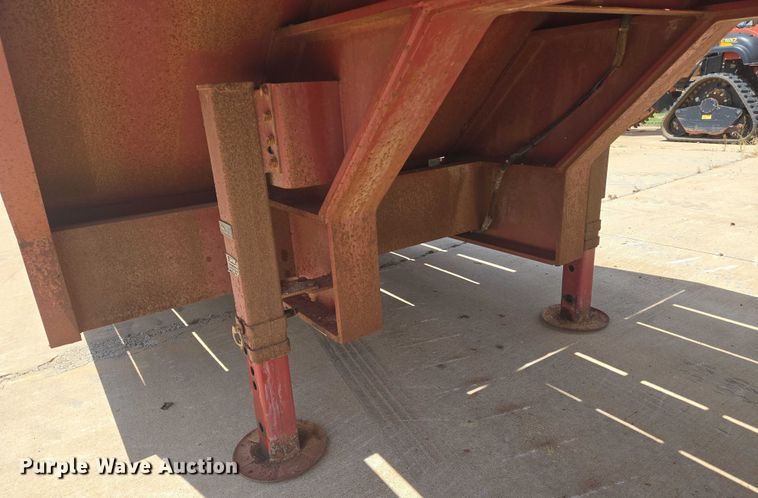 image for item EN8109 2003 Atoka 20-DDE-50-3 double drop deck equipment trailer