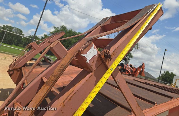 image for item EN8109 2003 Atoka 20-DDE-50-3 double drop deck equipment trailer