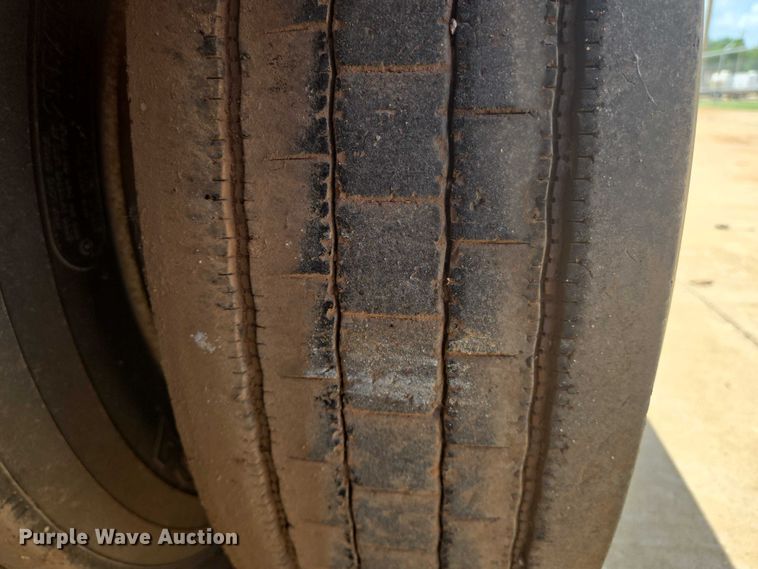 image for item EN8109 2003 Atoka 20-DDE-50-3 double drop deck equipment trailer