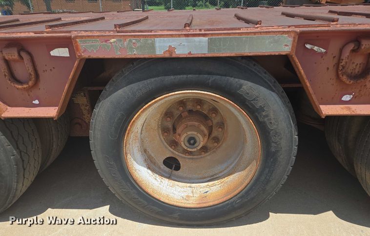 image for item EN8109 2003 Atoka 20-DDE-50-3 double drop deck equipment trailer