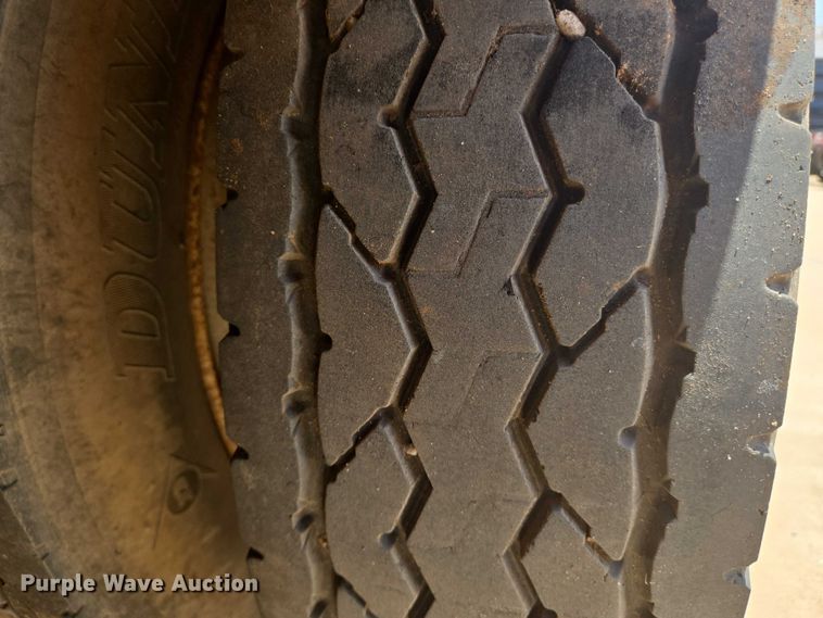 image for item EN8109 2003 Atoka 20-DDE-50-3 double drop deck equipment trailer