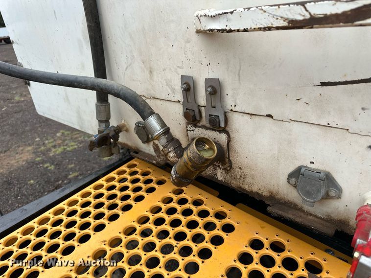 image for item EQ4859 2012 Aeroswint silage trailer