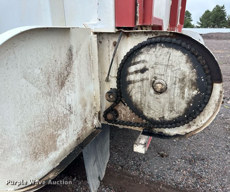 image for item EQ4859 2012 Aeroswint silage trailer