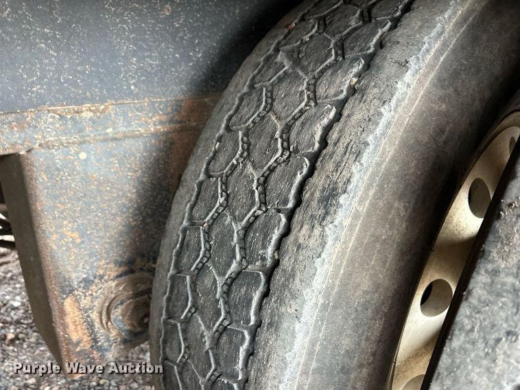 image for item EQ4859 2012 Aeroswint silage trailer