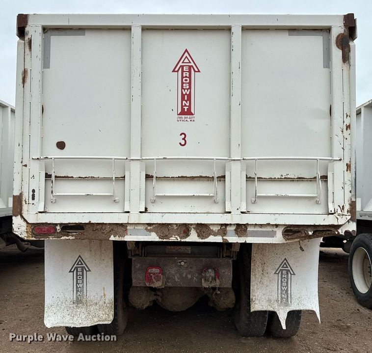 image for item EQ4901 2004 Sterling L8500 dump truck