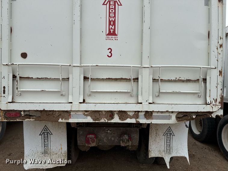 image for item EQ4901 2004 Sterling L8500 dump truck