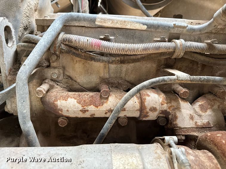 image for item EQ4901 2004 Sterling L8500 dump truck