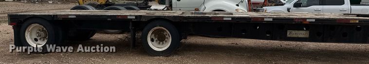 image for item EQ4927 2004 Transcraft drop deck trailer