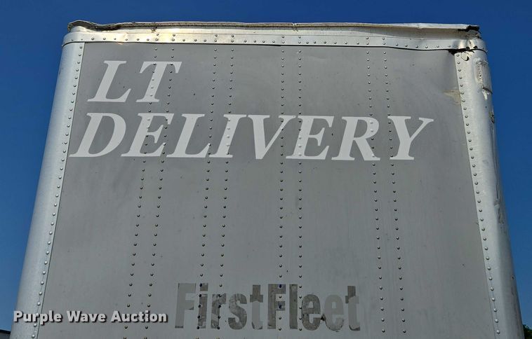 image for item EQ6555 2010 Wabash dry van trailer