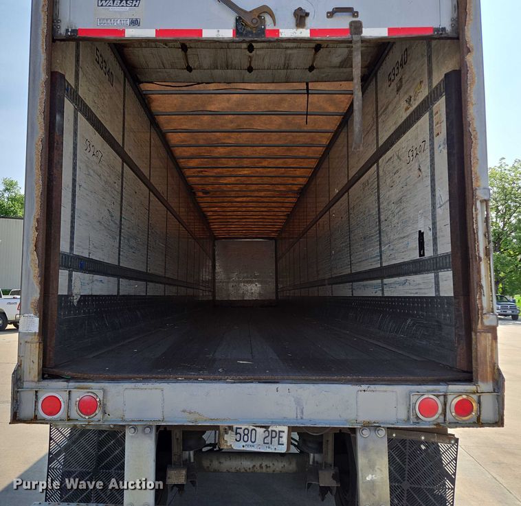 image for item EQ6555 2010 Wabash dry van trailer