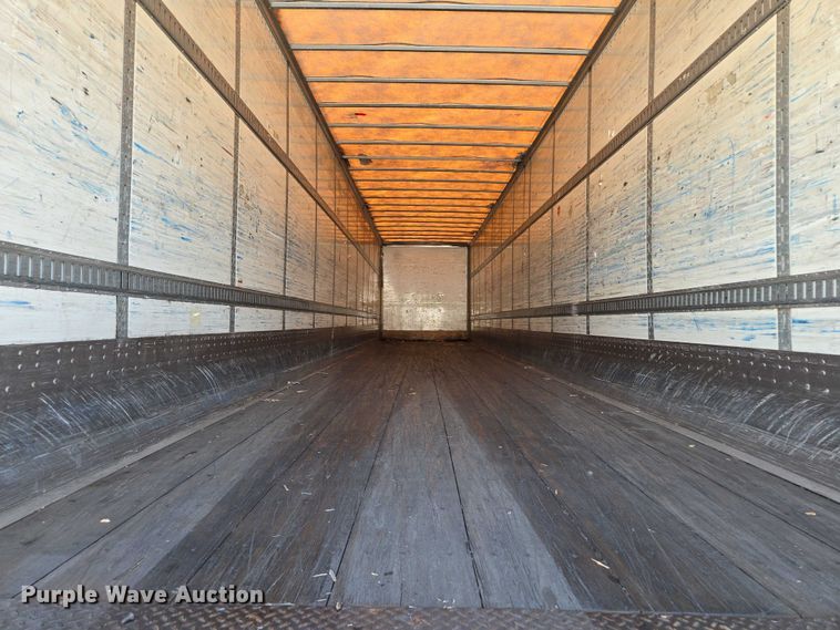 image for item EQ6555 2010 Wabash dry van trailer