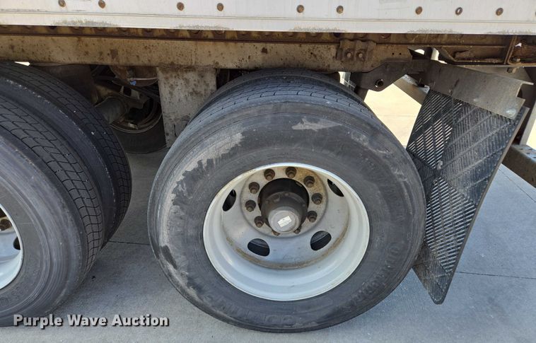 image for item EQ6555 2010 Wabash dry van trailer