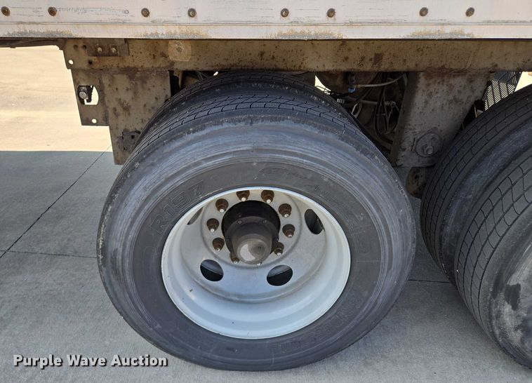 image for item EQ6555 2010 Wabash dry van trailer
