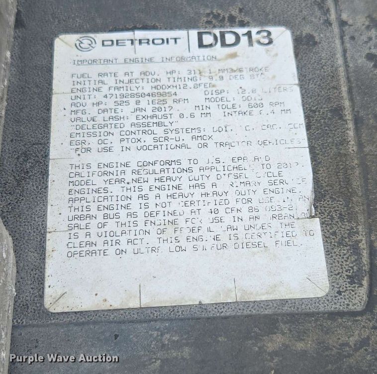 image for item FB9388 2018 Freightliner Cascadia125 semi truck