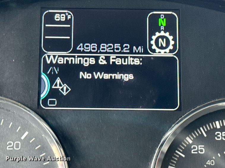 image for item YA0503 2019 Kenworth  T680 semi truck