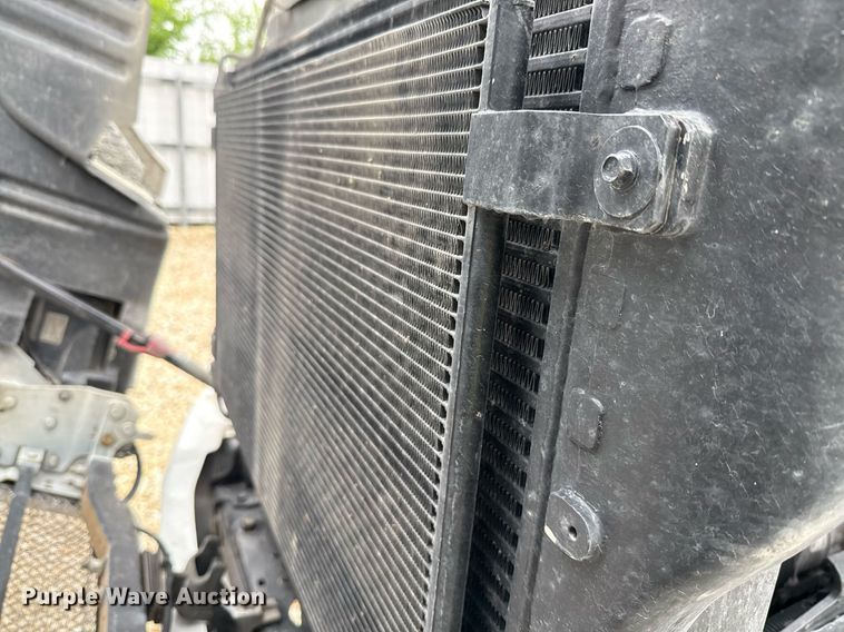 image for item YA0503 2019 Kenworth  T680 semi truck