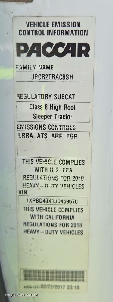 image for item YA0525 2018 Peterbilt 579 semi truck