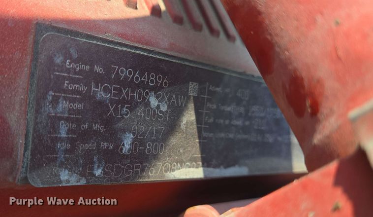 image for item YA0525 2018 Peterbilt 579 semi truck