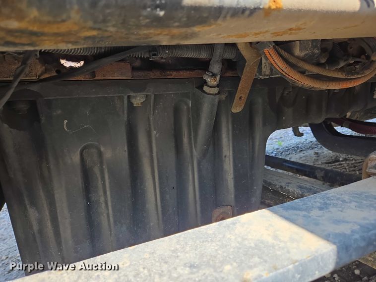 image for item YA0531 2018 Freightliner Cascadia 126 semi truck