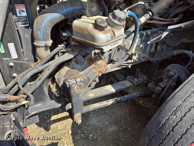 image for item YA0531 2018 Freightliner Cascadia 126 semi truck