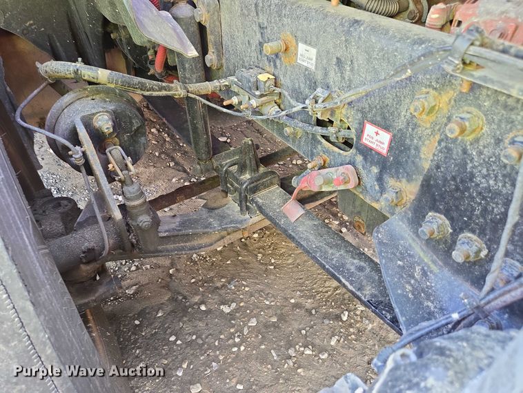 image for item YA0531 2018 Freightliner Cascadia 126 semi truck