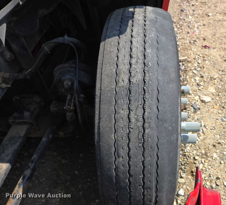 image for item YA0531 2018 Freightliner Cascadia 126 semi truck