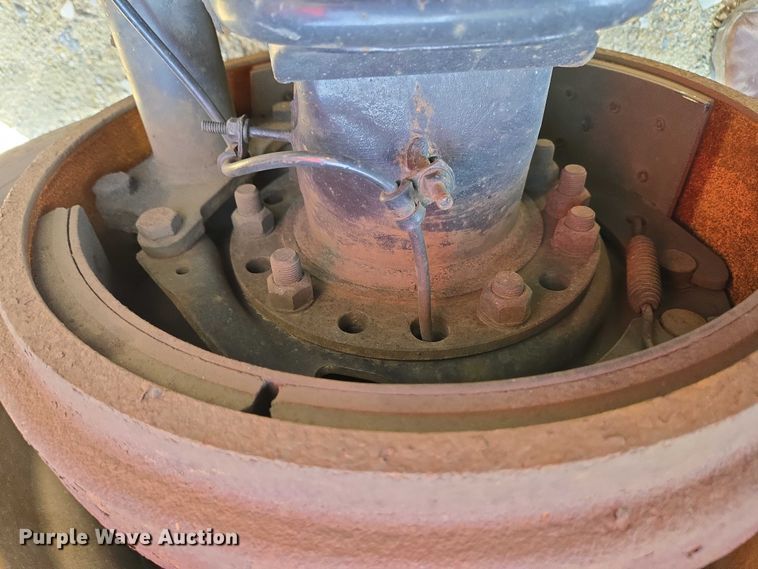 image for item YA0531 2018 Freightliner Cascadia 126 semi truck