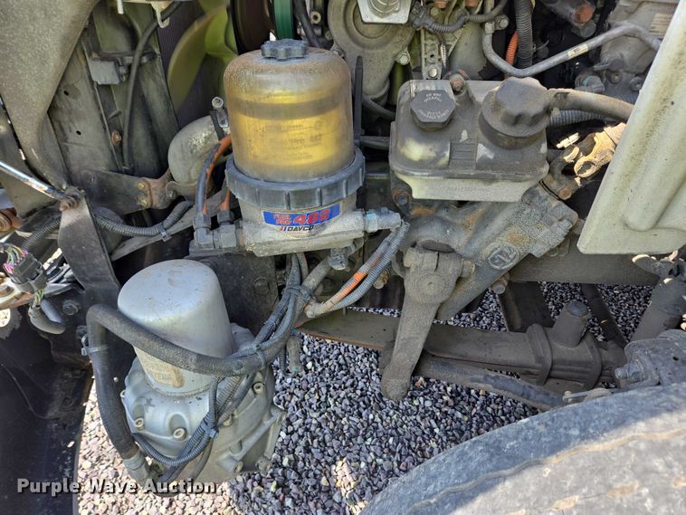 image for item YA0557 2015 Freightliner Business Class M2 semi truck