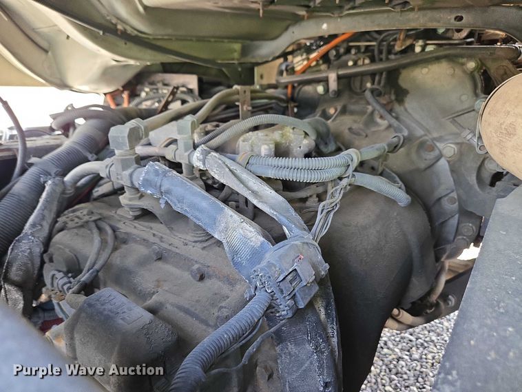 image for item YA0557 2015 Freightliner Business Class M2 semi truck