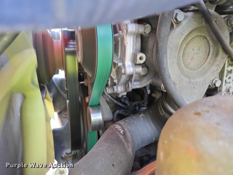 image for item YA0557 2015 Freightliner Business Class M2 semi truck