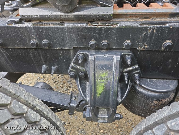 image for item YA0567 2017 Peterbilt 389 semi truck