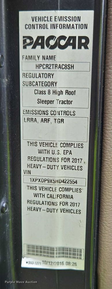 image for item YA0567 2017 Peterbilt 389 semi truck