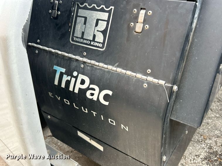 image for item YA0575 2020 Kenworth T680 semi truck