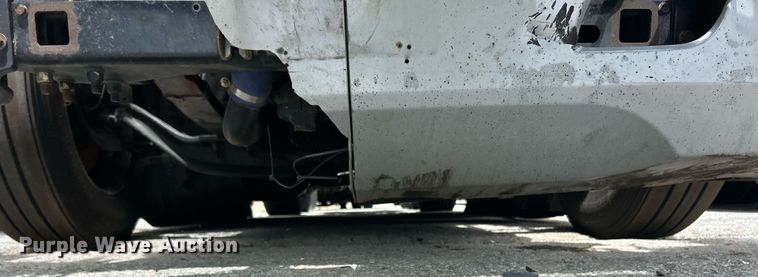 image for item YA0575 2020 Kenworth T680 semi truck