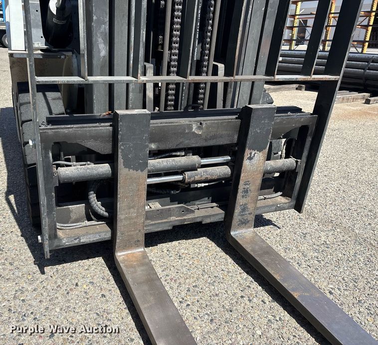 image for item DH8633 2017 UniCarriers PF50 forklift