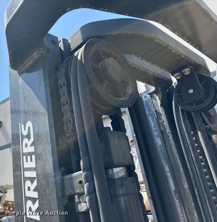 image for item DH8633 2017 UniCarriers PF50 forklift