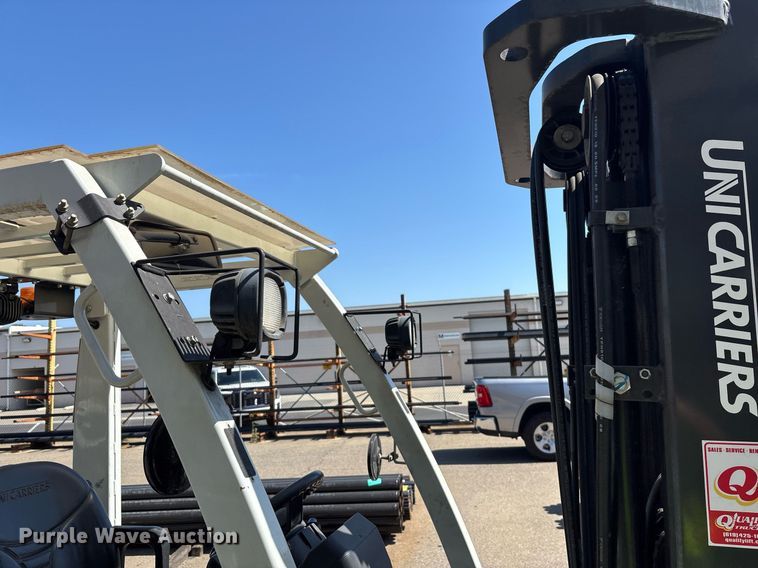 image for item DH8633 2017 UniCarriers PF50 forklift