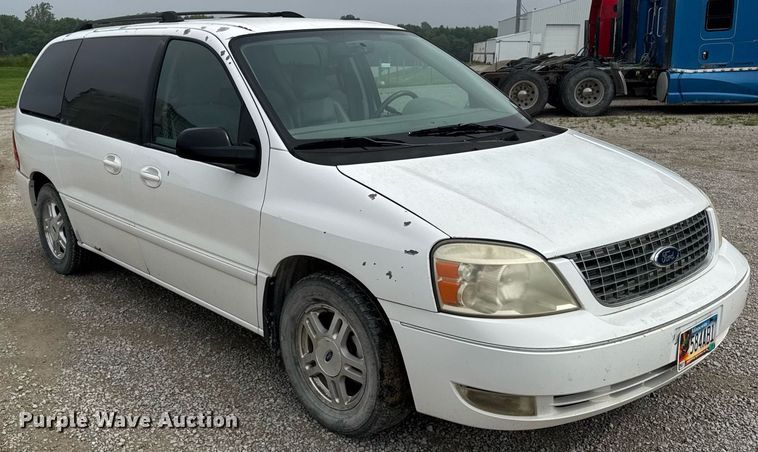 image for item DI9001 2006 Ford Freestyle van