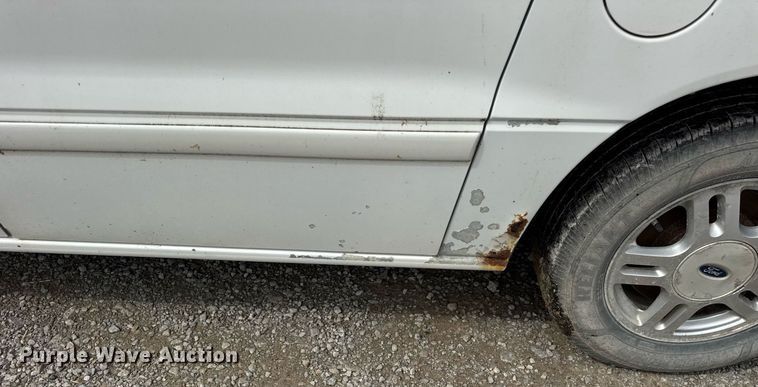 image for item DI9001 2006 Ford Freestyle van