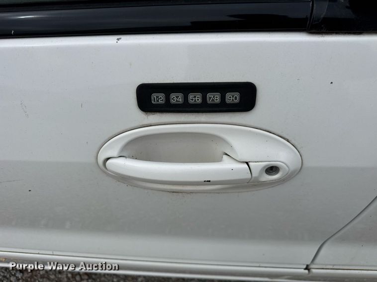 image for item DI9001 2006 Ford Freestyle van