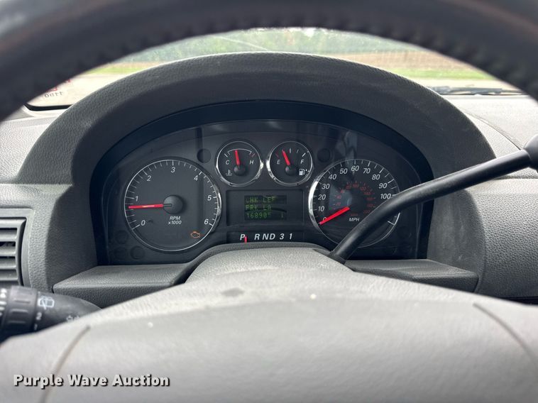 image for item DI9001 2006 Ford Freestyle van