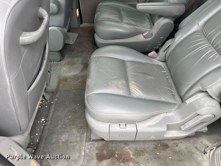 image for item DI9001 2006 Ford Freestyle van