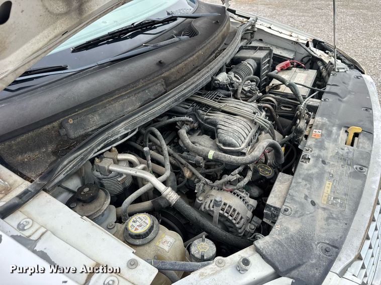 image for item DI9001 2006 Ford Freestyle van