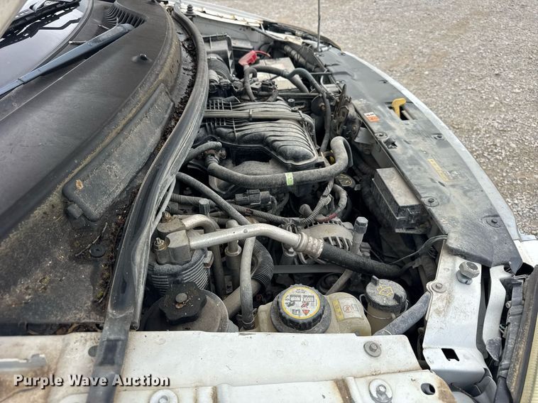 image for item DI9001 2006 Ford Freestyle van