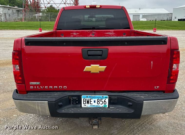 image for item DI9031 2012 Chevrolet Silverado 1500 Ext. Cab pickup truck