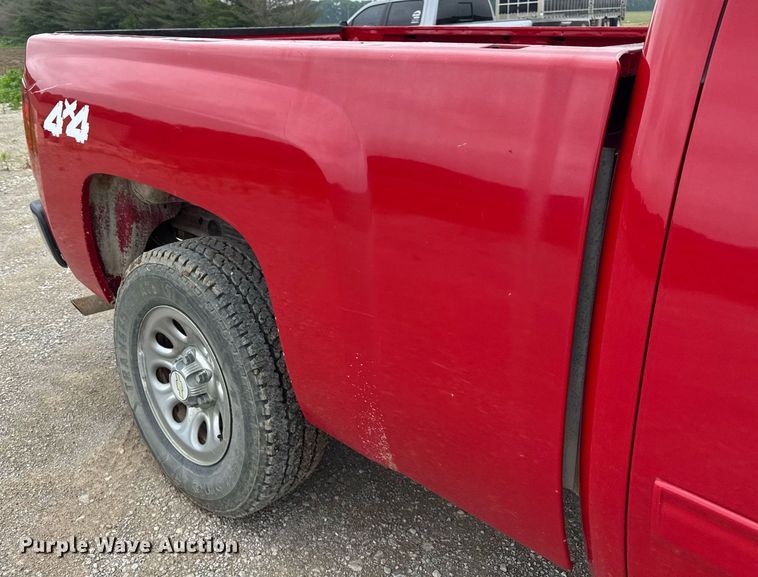 image for item DI9031 2012 Chevrolet Silverado 1500 Ext. Cab pickup truck